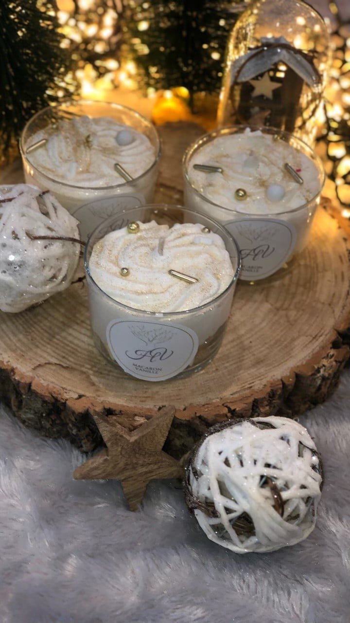 Bougie hivernale "Macaron vanille"